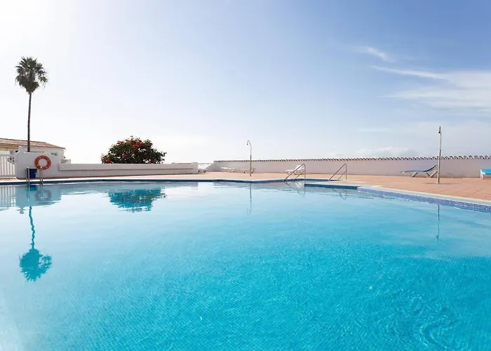 New And Swimming Pool Appartement
