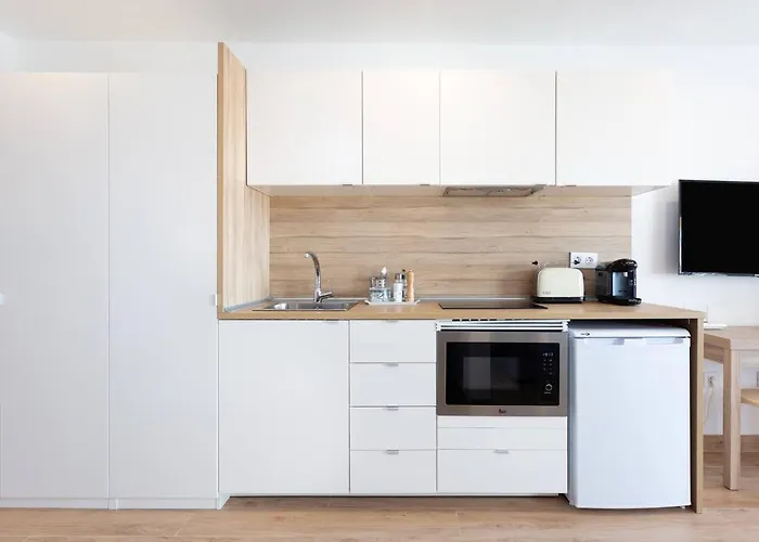 Διαμέρισμα New And Swimming Pool *